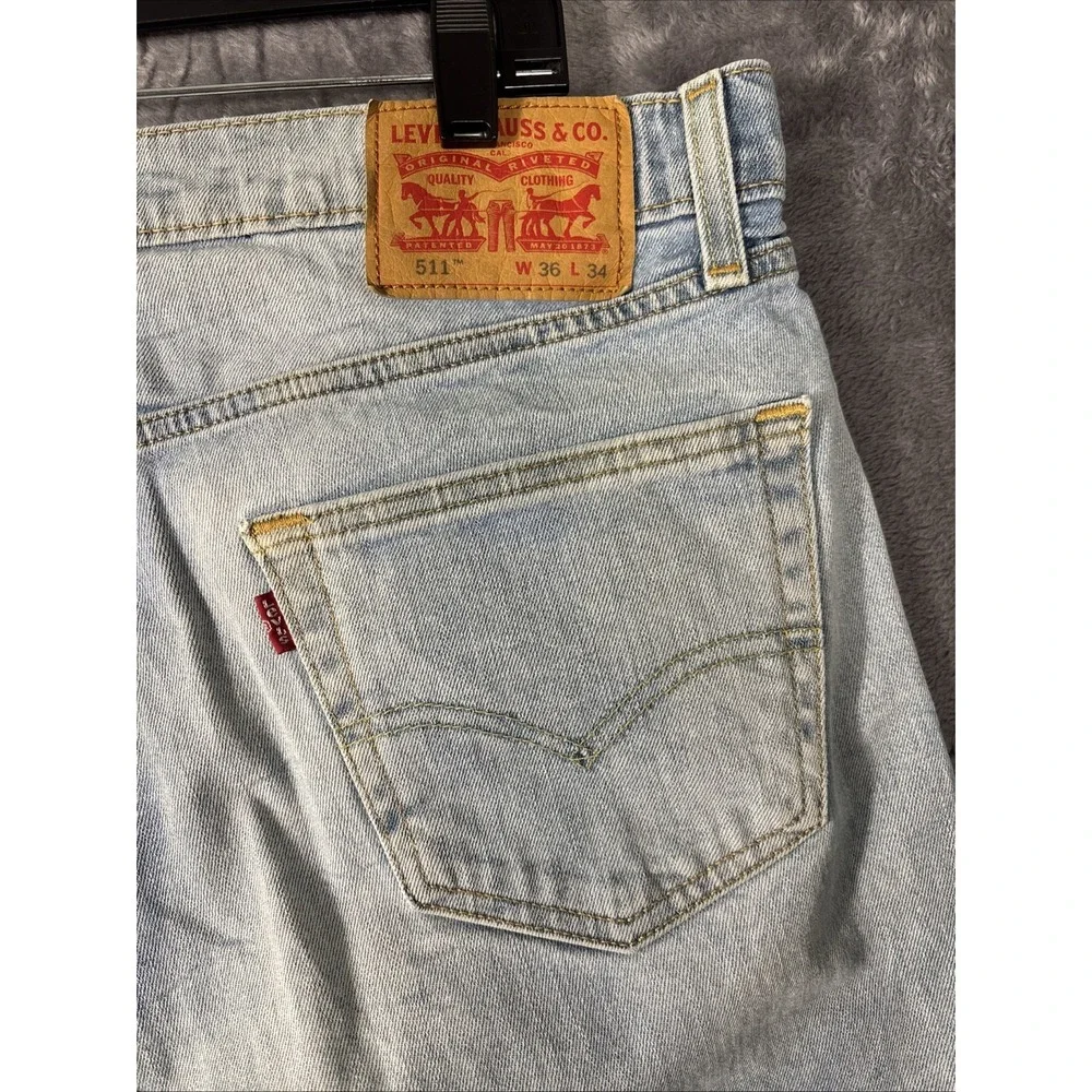 Levis 511 Slim Fit Jeans Mens 36x34 Light Wash Blue Denim Casual Pants 04511-230